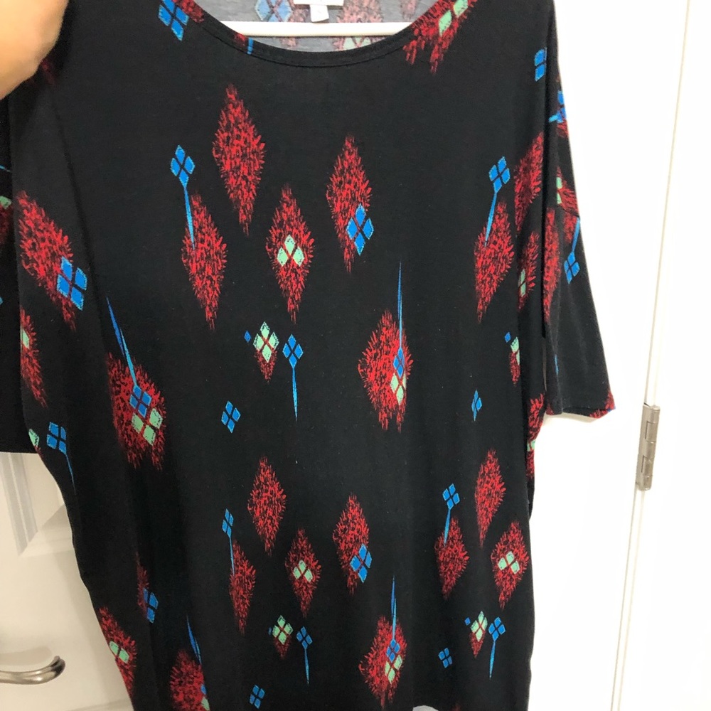 Lularoe shirt
